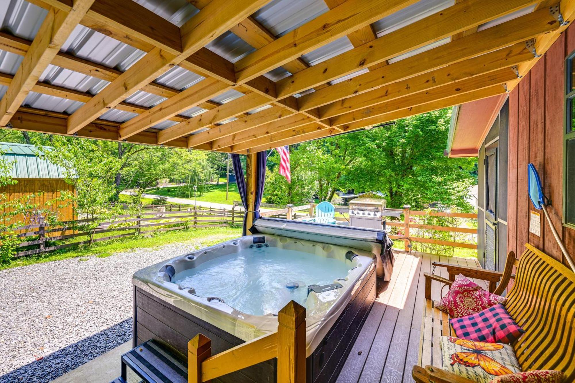 Bryson City Home With Deck About 1 Mi To Fontana Lake Esterno foto